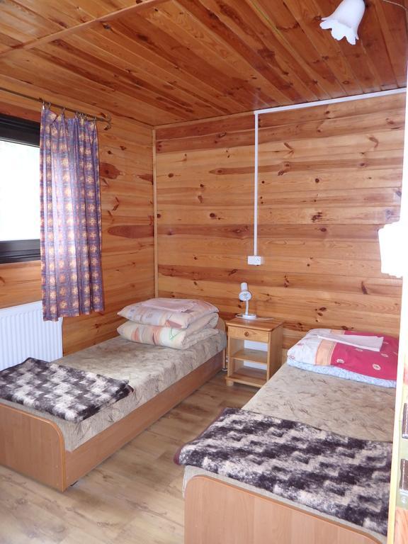 Villa Osrodek Marynka à Wolka Cycowska Extérieur photo